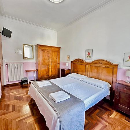 Pardis Guest House โรม ภายนอก รูปภาพ