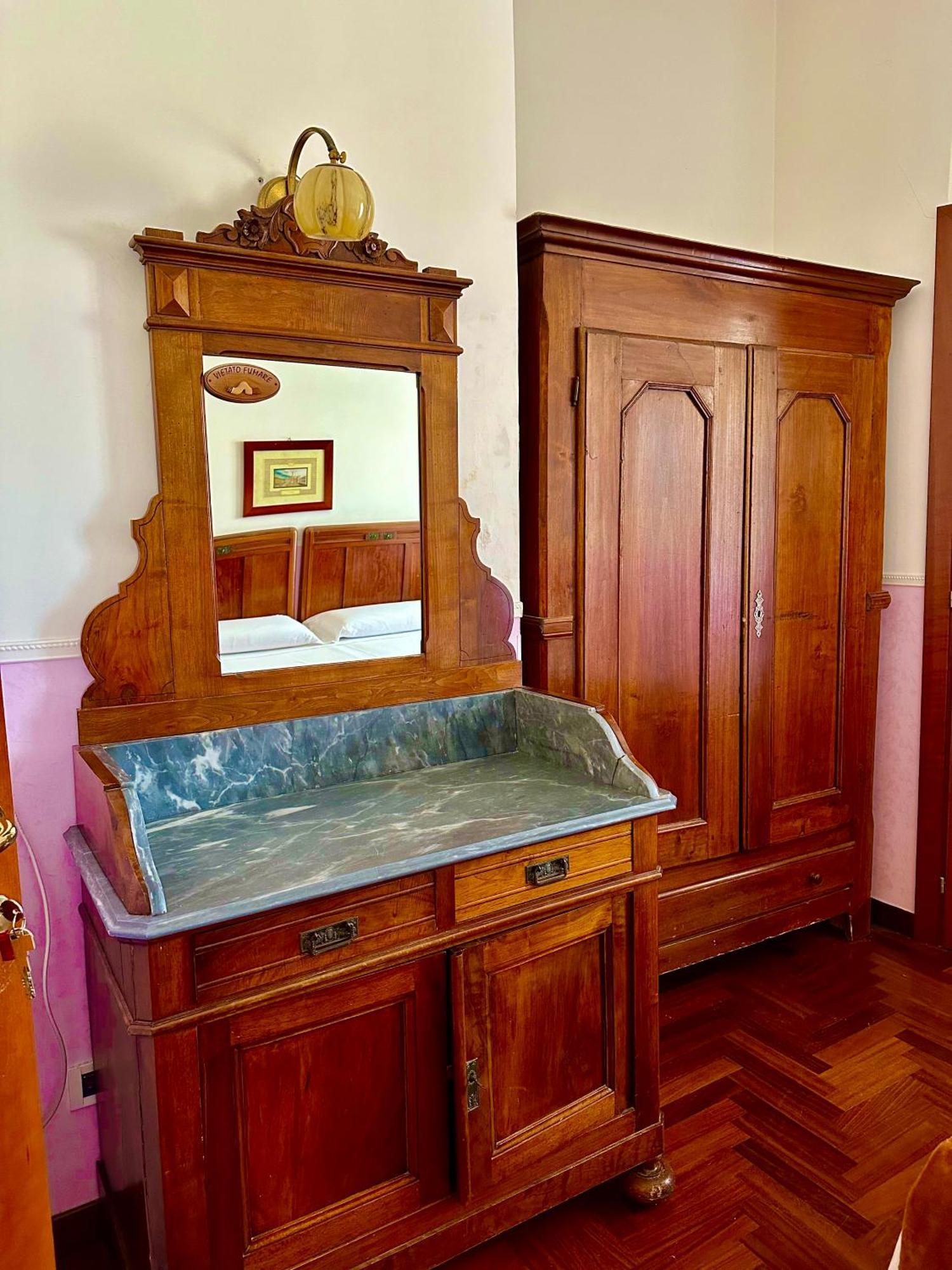 Pardis Guest House โรม ภายนอก รูปภาพ