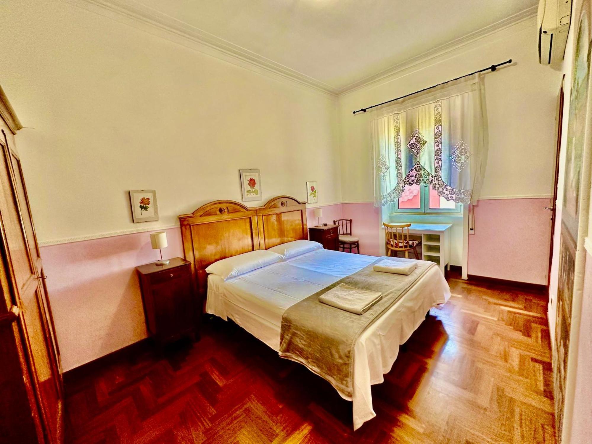 Pardis Guest House โรม ภายนอก รูปภาพ
