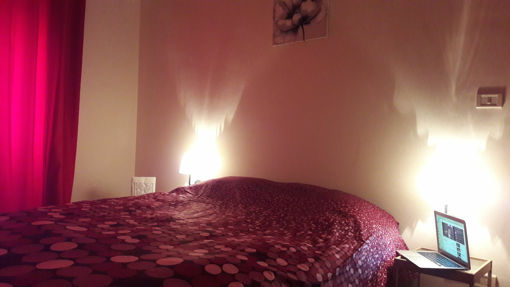Pardis Guest House โรม ภายนอก รูปภาพ