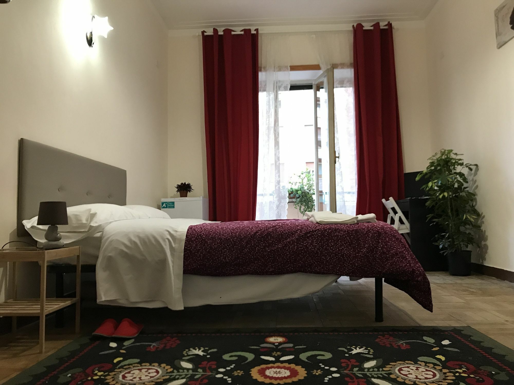 Pardis Guest House โรม ภายนอก รูปภาพ